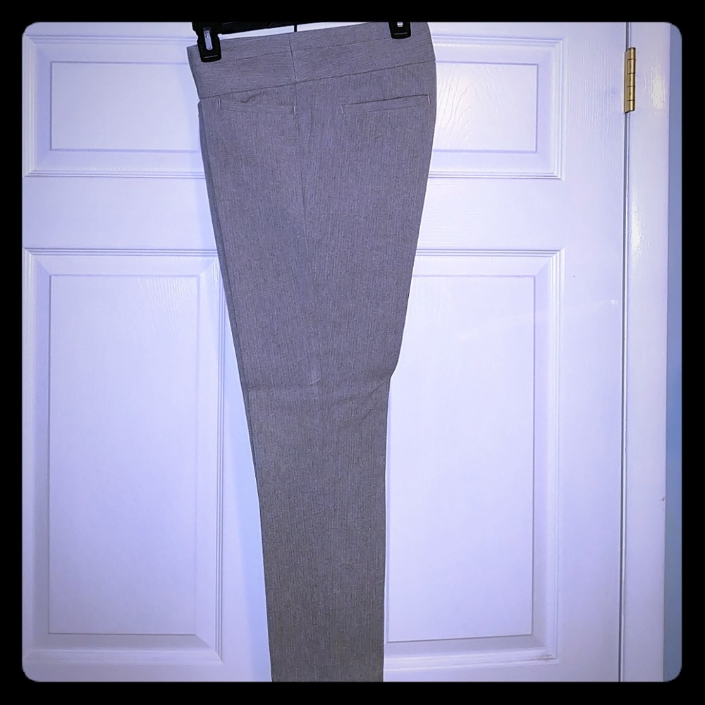 Sz 8 Loft slacks